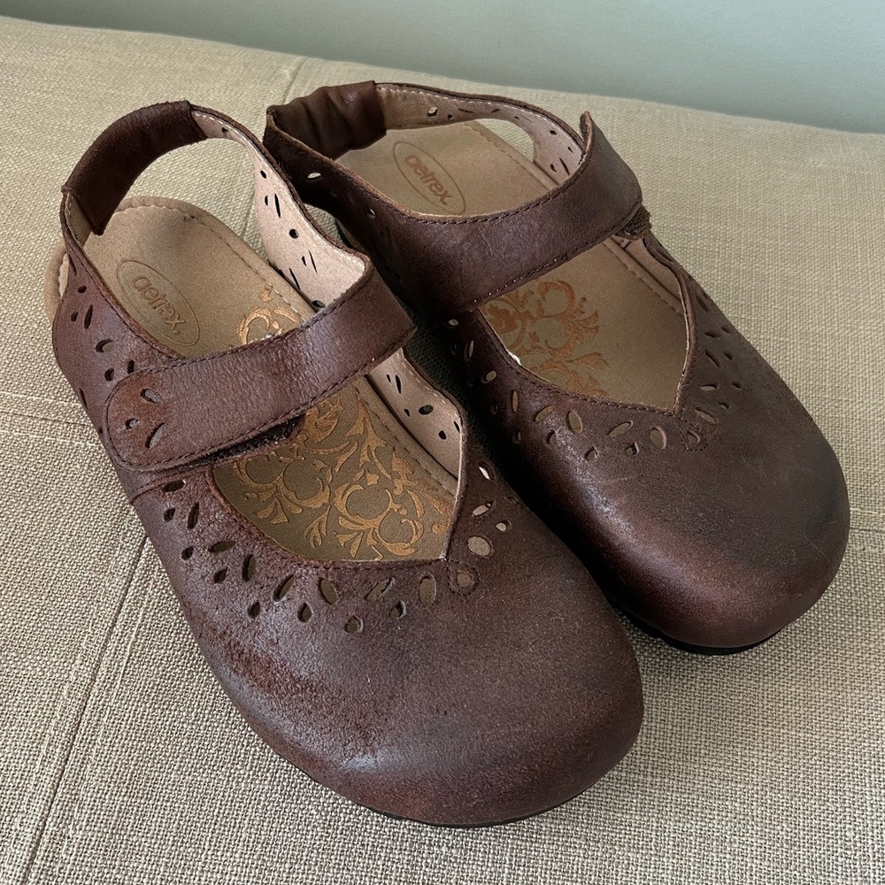 Aetrex Casual Shoe